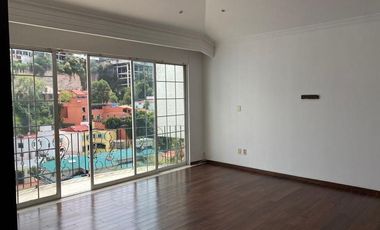 Casa en Venta o Renta Lomas de Tecamachalco