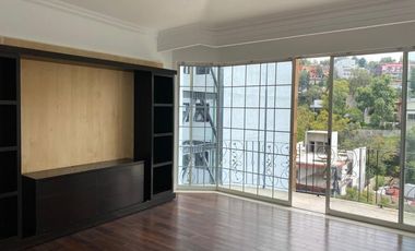 Casa en Venta o Renta Lomas de Tecamachalco