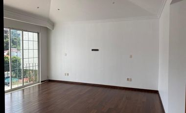 Casa en Venta o Renta Lomas de Tecamachalco