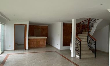 Casa en Venta o Renta Lomas de Tecamachalco