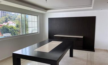 Casa en Venta o Renta Lomas de Tecamachalco