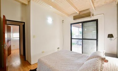 Moderno Dúplex de 2 dormis en 35 e/ Montevideo y 175, Berisso
