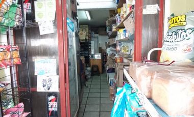 VIVIENDA MULTIFAMILIAR + LOCALES.