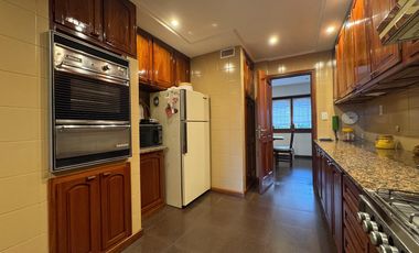 Venta importante chalet  en  Parque Luro! Apto credito