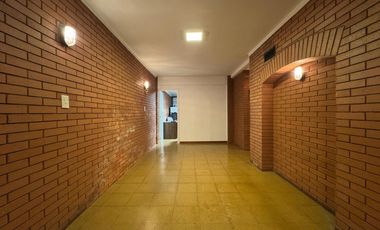 Venta importante chalet  en  Parque Luro! Apto credito