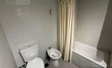 Departamento 2 ambientes con cochera en venta en San Isidro