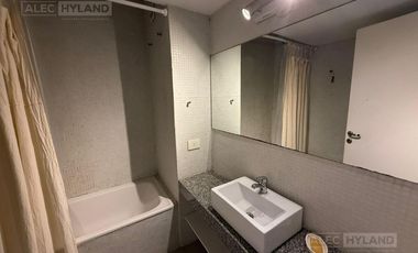 Departamento 2 ambientes con cochera en venta en San Isidro