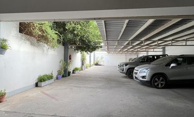 VENTA Piso 3 dorm. con cochera Rivadavia 400 - Neuquen
