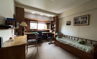VENTA Piso 3 dorm. con cochera Rivadavia 400 - Neuquen