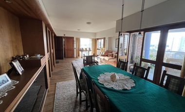 VENTA Piso 3 dorm. con cochera Rivadavia 400 - Neuquen