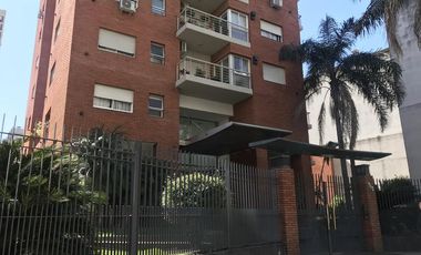 Departamento 2 ambientes con balcón en Flores - Piso alto en Torre con Jardín SUM y Parrillas