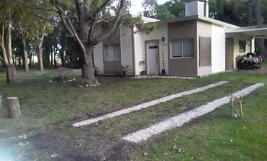 Casa en venta - 2 Dormitorios 2 Baños - Mar Chiquita