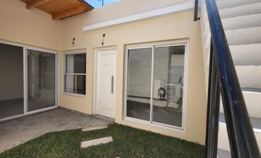 PH DE 3 AMBIENTES A ESTRENAR CON JARDIN Y TERRAZA EN VENTA. FLORIDA OESTE