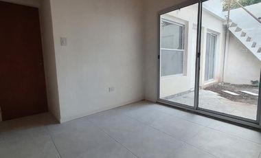 PH DE 3 AMBIENTES A ESTRENAR CON JARDIN Y TERRAZA EN VENTA. FLORIDA OESTE