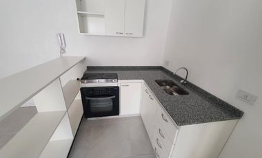 PH DE 3 AMBIENTES A ESTRENAR CON JARDIN Y TERRAZA EN VENTA. FLORIDA OESTE