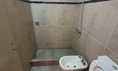 PH DE 3 AMBIENTES A ESTRENAR CON JARDIN Y TERRAZA EN VENTA. FLORIDA OESTE