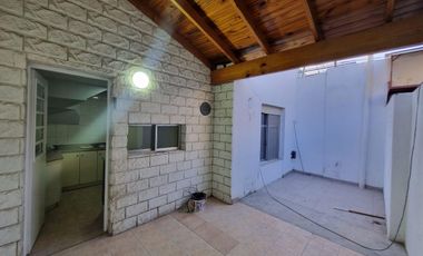 Casa en  Alquiler