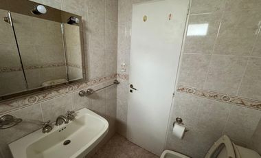 Departamento tres ambientes a la venta en Quilmes Centro Apto credito