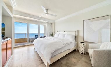 condominio frente al mar en la Jolla del mar torre II condo 903