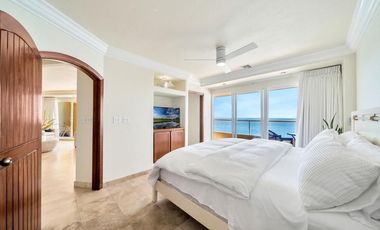 condominio frente al mar en la Jolla del mar torre II condo 903
