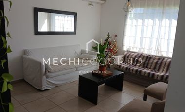 Casa en alquiler de 4 dormitorios en Casas de Santa María