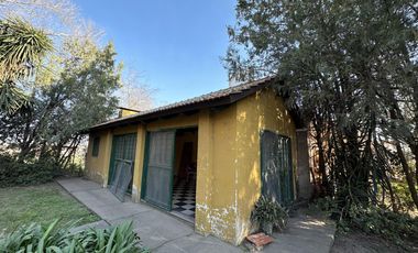 Terreno con pileta y cuartito de guardado