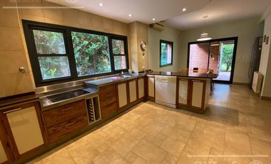 Casa en Alquiler en Abril Country Club Hudson Berazategui