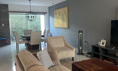 Hermosa casa en condominio en Querétaro