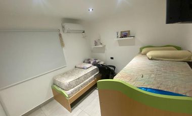 Amplio chalet de 4 ambientes con pileta climatizada