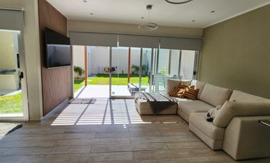 HERMOSA CASA EN VENTA!