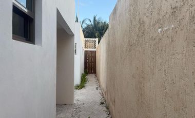 CASA EN VENTA EN SAN CRISANTO A 350 METROS DEL MAR
