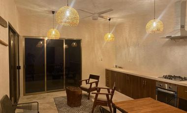 CASA EN VENTA EN SAN CRISANTO A 350 METROS DEL MAR