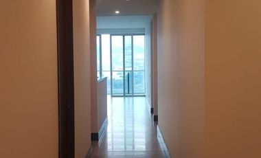 Renta Departamento de lujo Torre saqqara,  san Pedro Nuevo León