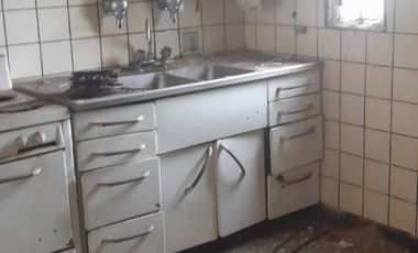 OPORTUNIDAD !!! IDEAL ENPRNDIMIENTO 282m2 EN ESQUINA (con casa a demoler)