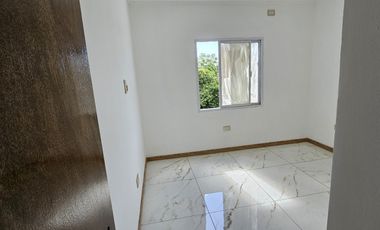 VENDO DUPLEX ZONA UNIVERSITARIO ENTREGA Y FINANCIACION