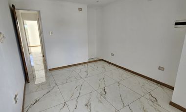 VENDO DUPLEX ZONA UNIVERSITARIO ENTREGA Y FINANCIACION