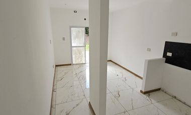 VENDO DUPLEX ZONA UNIVERSITARIO ENTREGA Y FINANCIACION