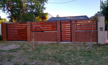 Casa 3 amb.construccion moderna
