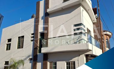 CASA EN VENTA FRACC. VILLAS DE LA CANTERA, TEPIC, NAY. (LN)