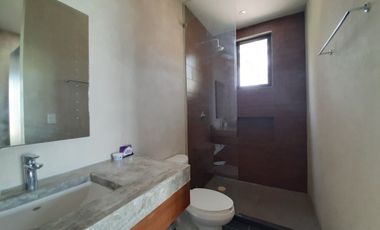 CASA DE PLAYA EN RENTA AMUEBLADA O SIN MUEBLES, CIUDAD DEL  CARMEN, CAMPECHE