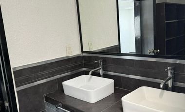 SE RENTA CASA DE UNA PLANTA EN ARBOLEDAS
