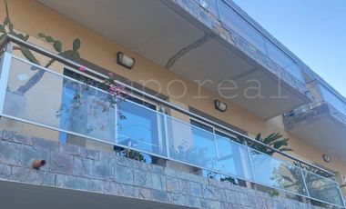 CANNING - Departamento con escritura en Complejo con Piscina