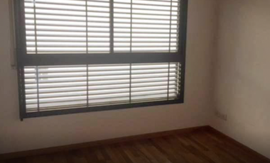 Departamento con Vista Verde y Cochera: Comodidad y Calidad