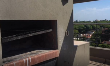 Departamento con Vista Verde y Cochera: Comodidad y Calidad