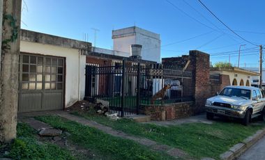 VENDO OPORTUNIDAD COMERCIAL Y VIVIENDA EN AV. CHURRUARIN y HUERGO