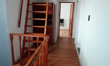Casa c/pileta Sobre Av Zanni