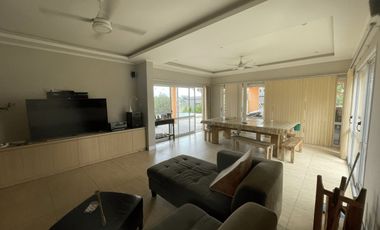EN VENTA, CASA EN BARRIO PRIVADO SANTA CANDIDA