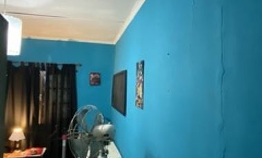VENDO AMPLIA CASA DE 3 DORMITORIOS