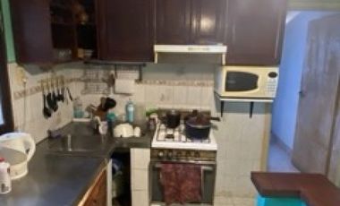VENDO AMPLIA CASA DE 3 DORMITORIOS