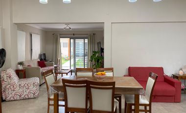 Hermosa casa en venta, San benito